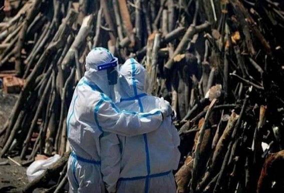 India records 3.86 lakh fresh cases of Covid in 24 hours, 3,498 Deaths in a Day India records 3.86 lakh fresh cases of Covid in 24 hours, 3,498 Deaths in a Day